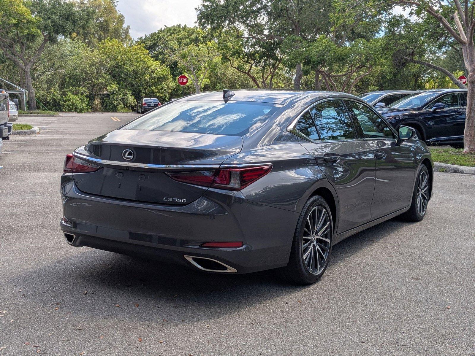 2025 Lexus ES 350 Vehicle Photo in West Palm Beach, FL 33417
