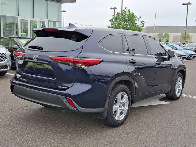 2020 Toyota Highlander Vehicle Photo in Philadelphia, PA 19116