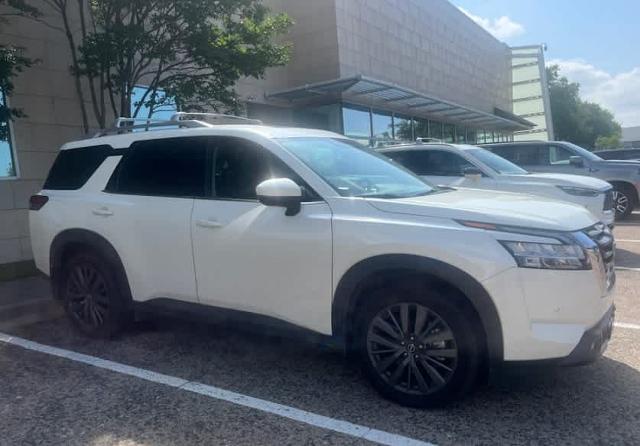 2022 Nissan Pathfinder Vehicle Photo in Fort Worth, TX 76132