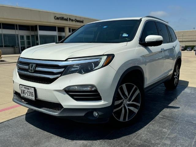 2017 Honda Pilot Vehicle Photo in San Antonio, TX 78230