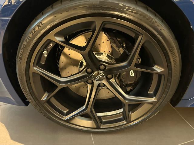 2025 Audi RS 6 Avant Vehicle Photo in HOUSTON, TX 77090