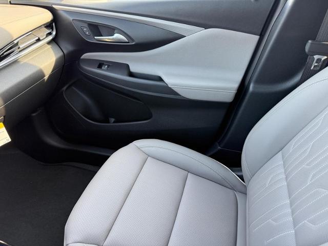 2025 Buick Envista Vehicle Photo in COLUMBIA, MO 65203-3903