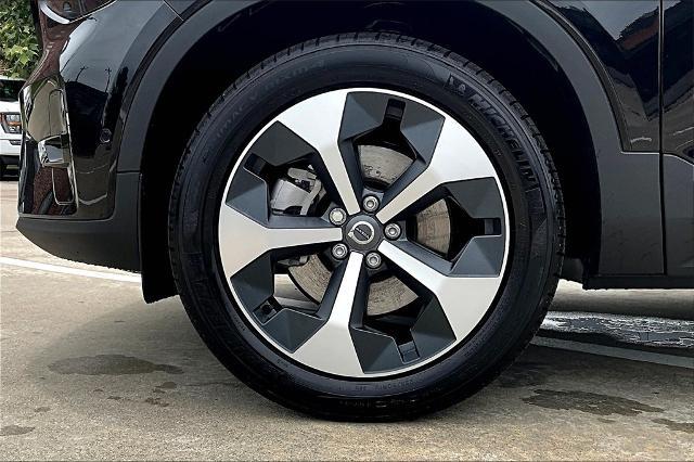 2026 Volvo XC40 Vehicle Photo in Houston, TX 77007