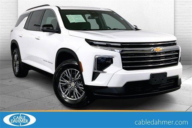 2024 Chevrolet Traverse Vehicle Photo in KANSAS CITY, MO 64114-4502