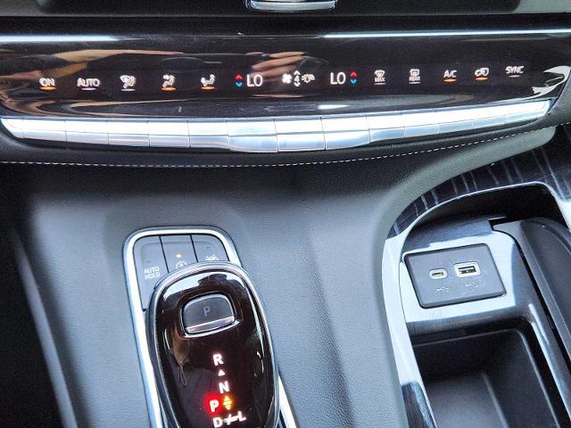2021 Cadillac Escalade Vehicle Photo in DENTON, TX 76210-9321