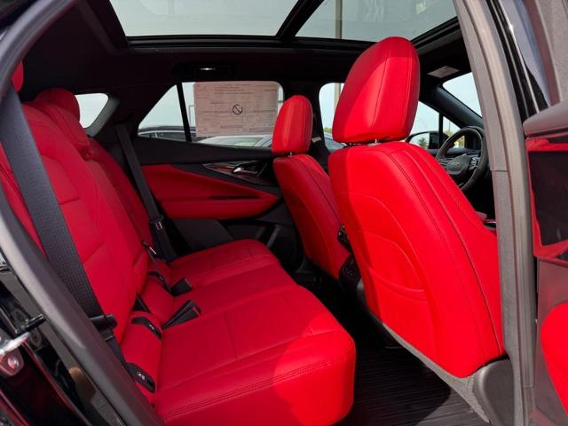 2025 Chevrolet Blazer EV Vehicle Photo in COLUMBIA, MO 65203-3903