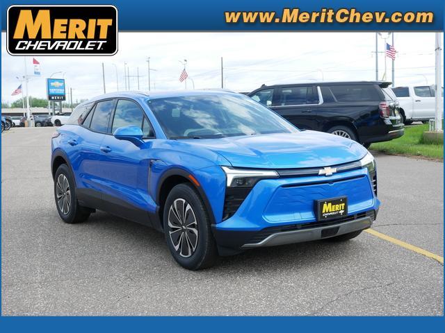 2024 Chevrolet Blazer EV Vehicle Photo in MAPLEWOOD, MN 55119-4794