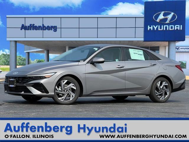 2024 Hyundai ELANTRA Vehicle Photo in O'Fallon, IL 62269