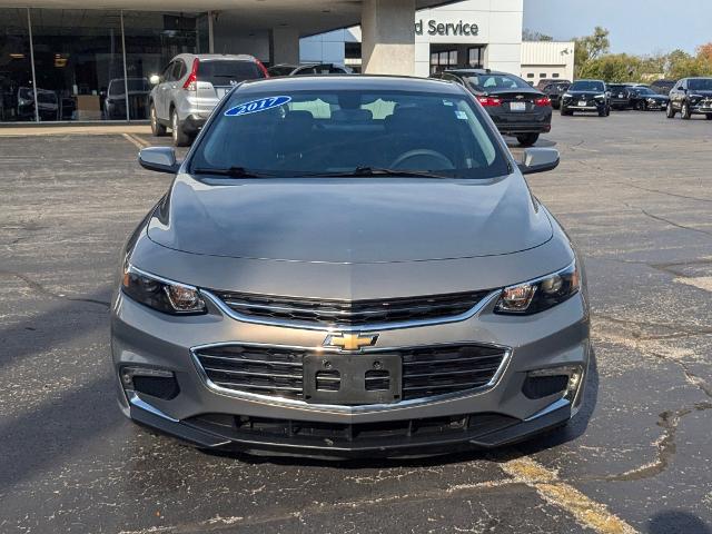 Used 2017 Chevrolet Malibu 1LT with VIN 1G1ZE5STXHF131113 for sale in Villa Park, IL