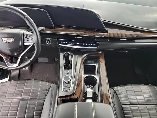 2022 Cadillac Escalade Vehicle Photo in APPLETON, WI 54914-4656