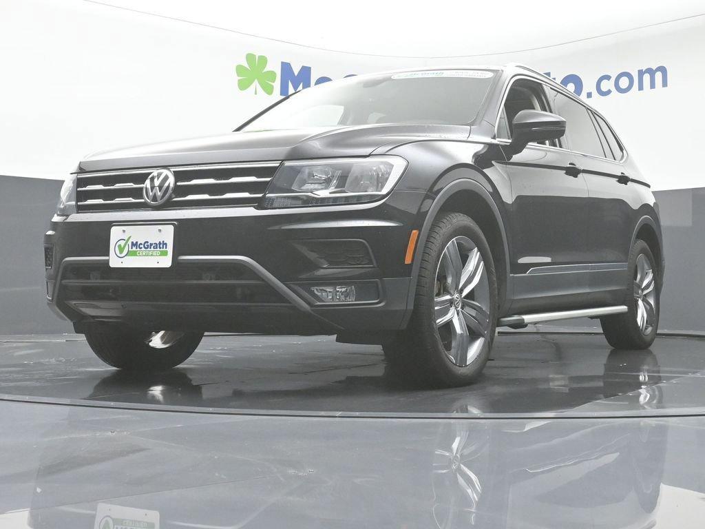 2020 Volkswagen Tiguan Vehicle Photo in Marion, IA 52302