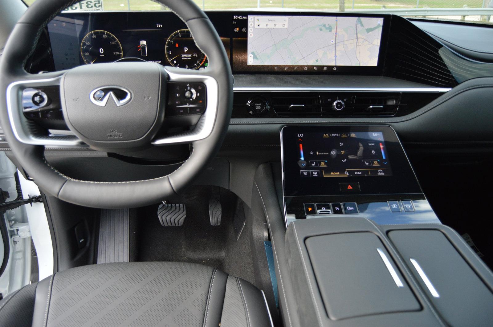 2025 INFINITI QX80 Vehicle Photo in Houston, TX 77090