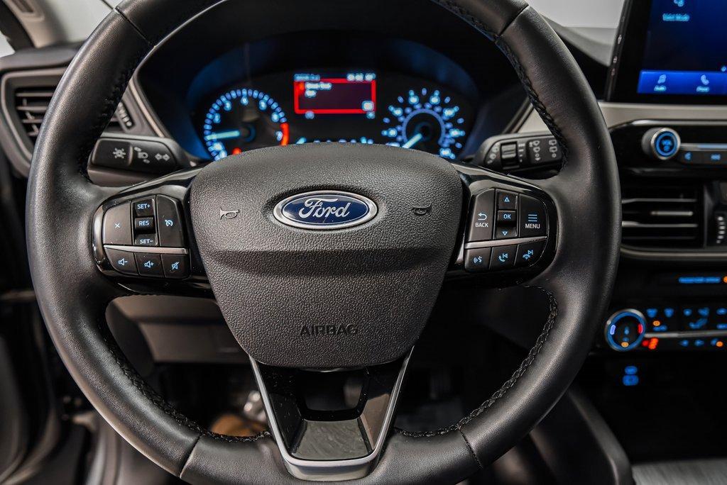 2022 Ford Escape Vehicle Photo in AKRON, OH 44320-4088