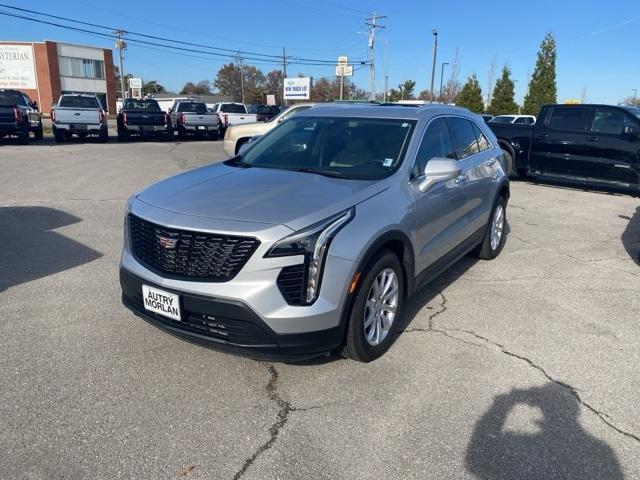 Used 2019 Cadillac XT4 Luxury with VIN 1GYAZAR48KF102890 for sale in Sikeston, MO