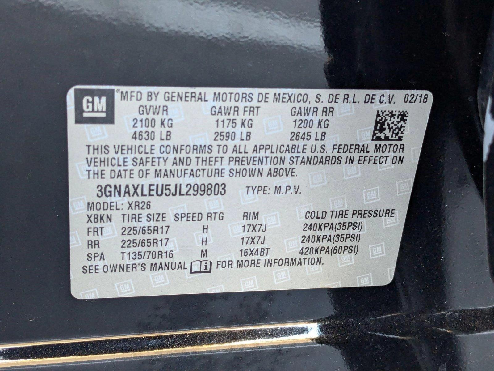 2018 Chevrolet Equinox Vehicle Photo in VALENCIA, CA 91355-1705