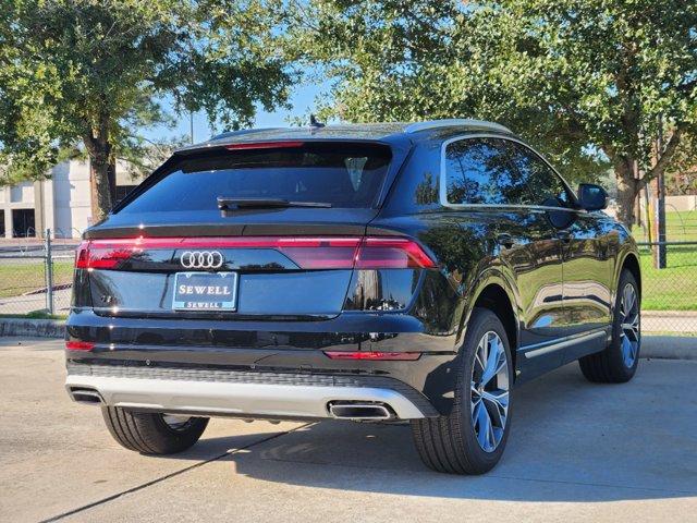 2025 Audi Q8 Vehicle Photo in HOUSTON, TX 77090