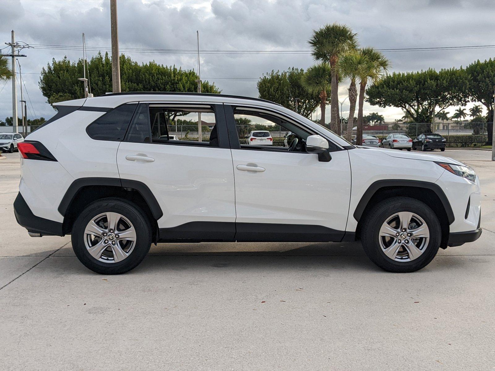 2022 Toyota RAV4 Vehicle Photo in Davie, FL 33331