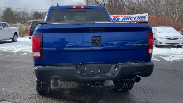 2019 Ram 1500 Classic Vehicle Photo in MOON TOWNSHIP, PA 15108-2571