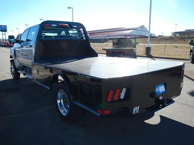 2024 Chevrolet Silverado 5500 HD Vehicle Photo in JASPER, GA 30143-8655