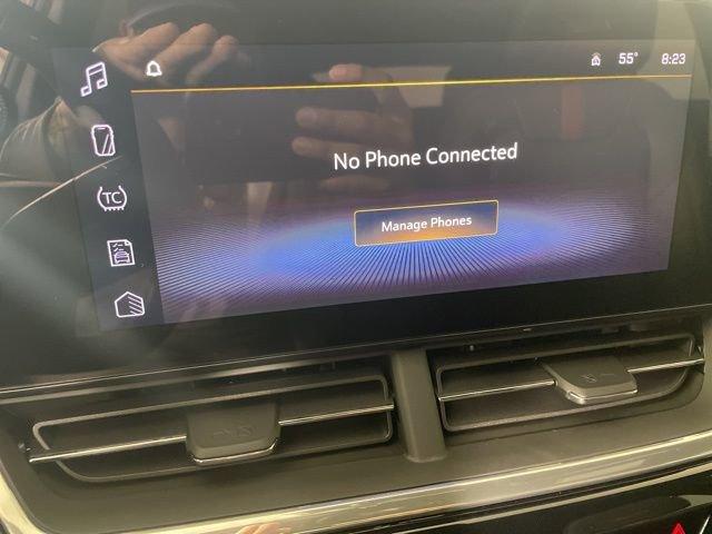 2025 Chevrolet Trax Vehicle Photo in PHOENIX, AZ 85014-3381