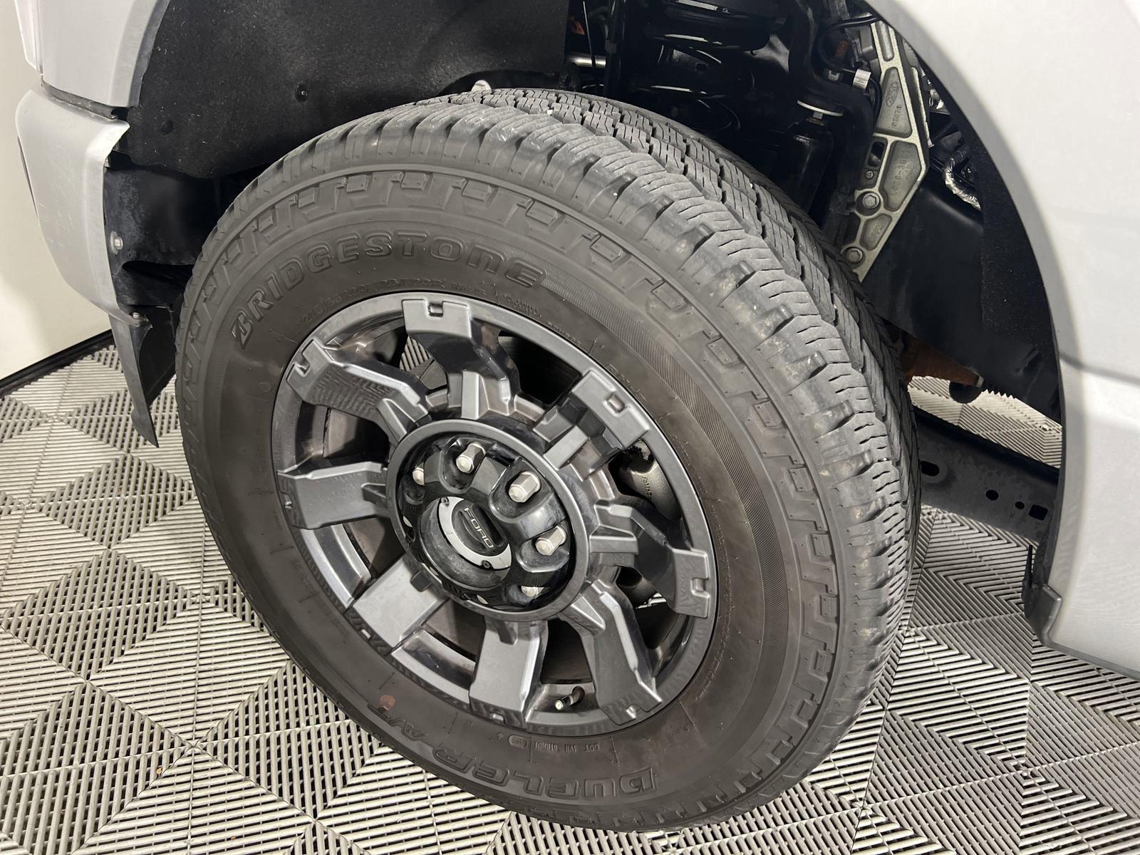 2024 Ford Super Duty F-250 SRW Vehicle Photo in GEORGETOWN, TX 78626-7508