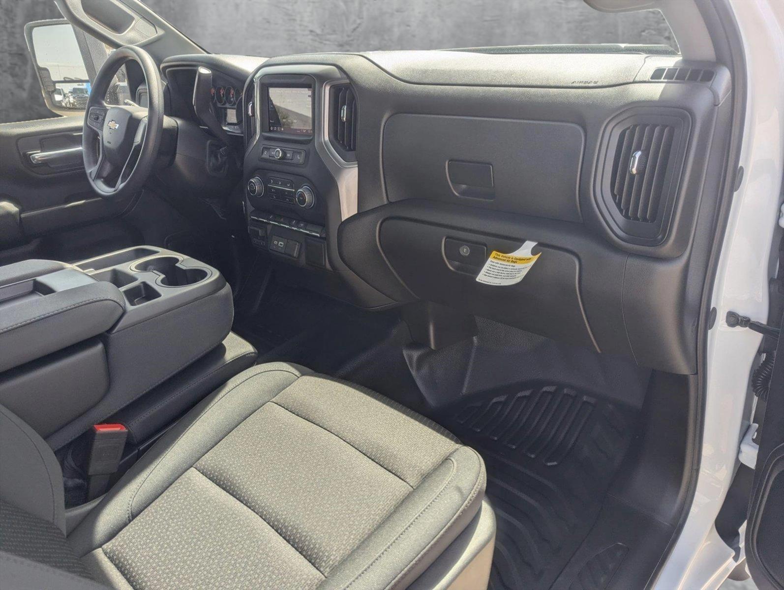 2025 Chevrolet Silverado 2500 HD Vehicle Photo in CORPUS CHRISTI, TX 78412-4902