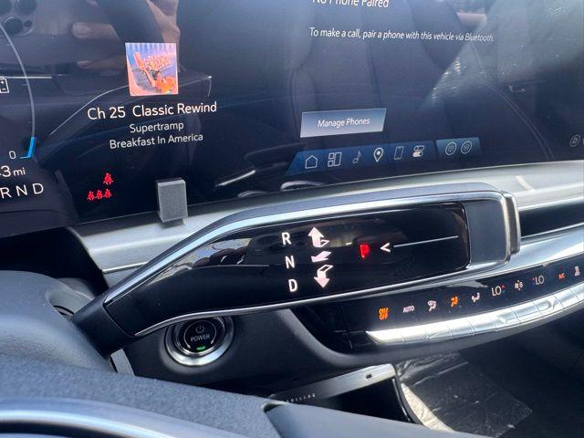 2025 Cadillac LYRIQ Vehicle Photo in DELRAY BEACH, FL 33483-3294