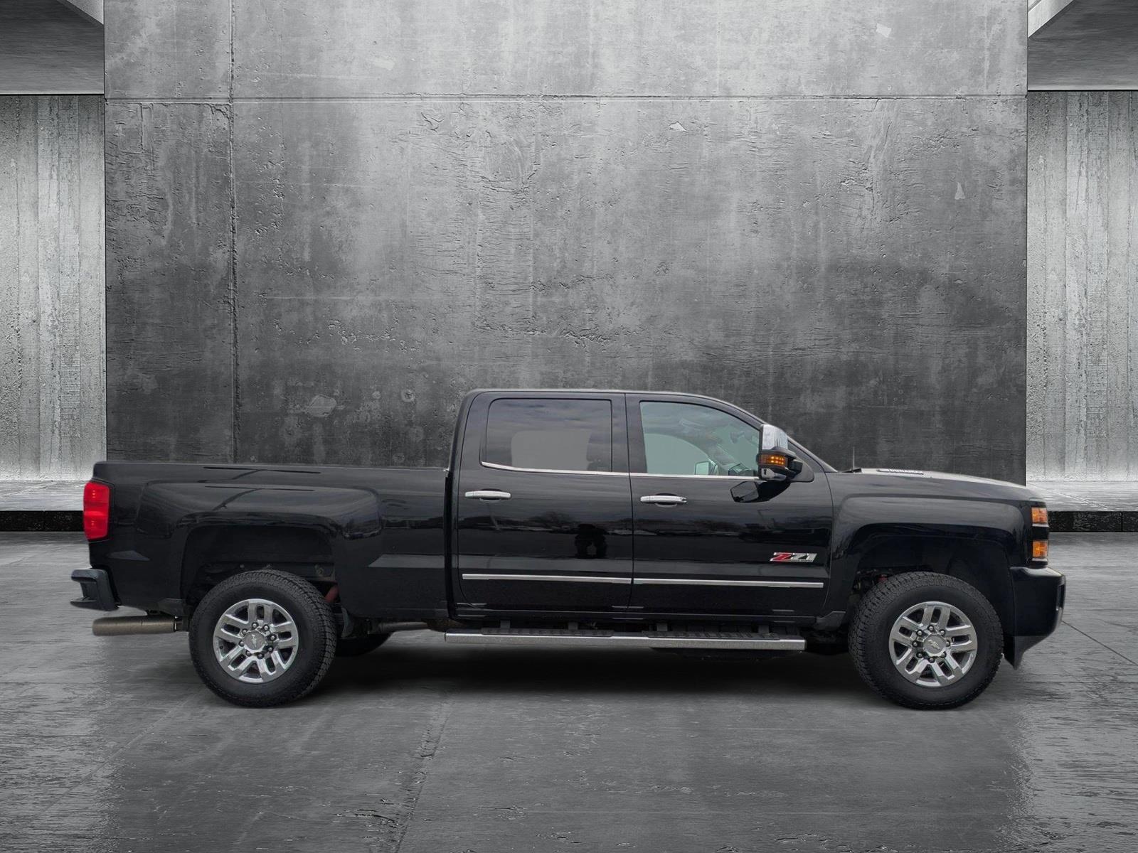 2017 Chevrolet Silverado 3500 HD Vehicle Photo in LAUREL, MD 20707-4697