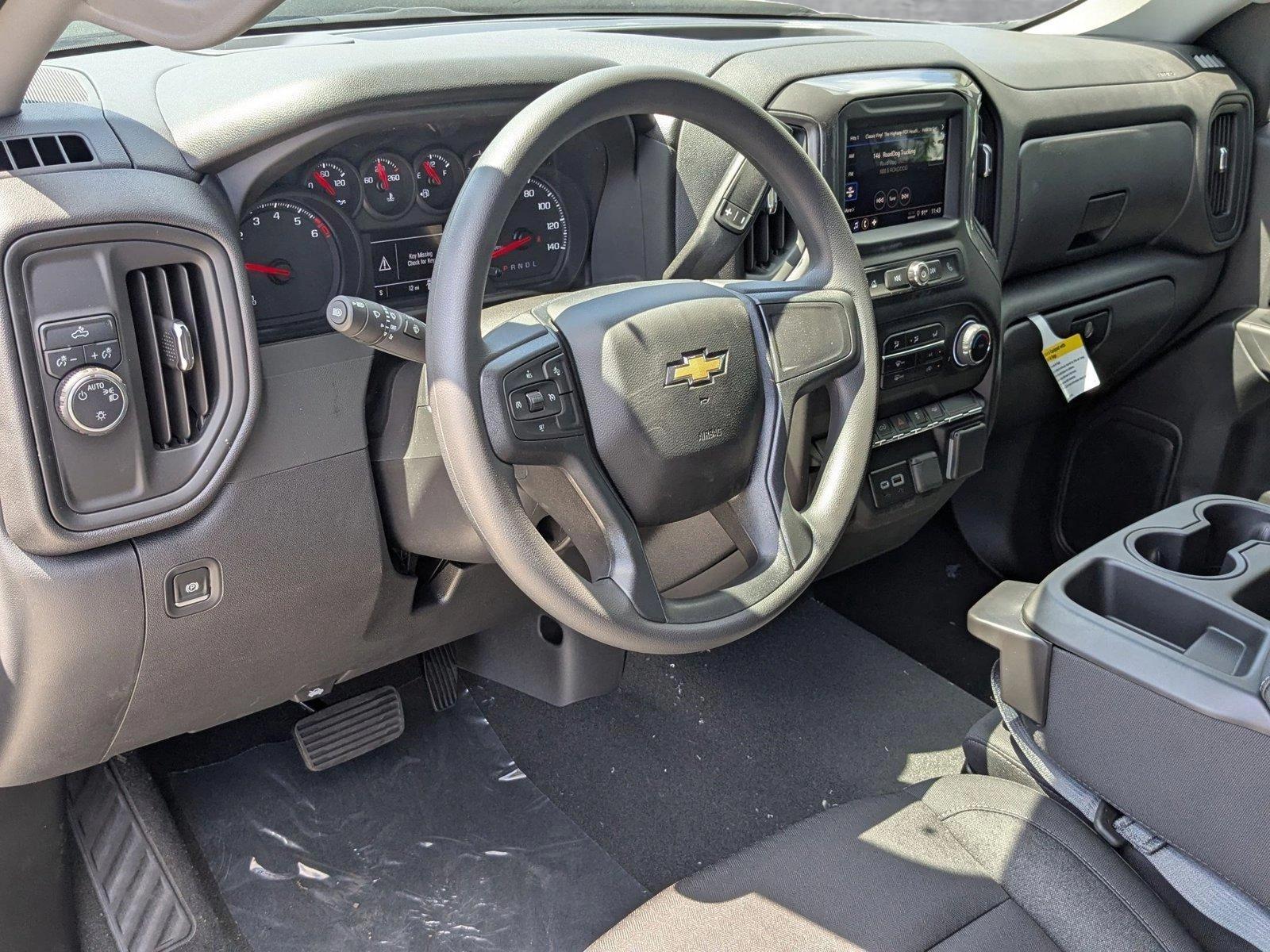 2025 Chevrolet Silverado 1500 Vehicle Photo in PEMBROKE PINES, FL 33024-6534