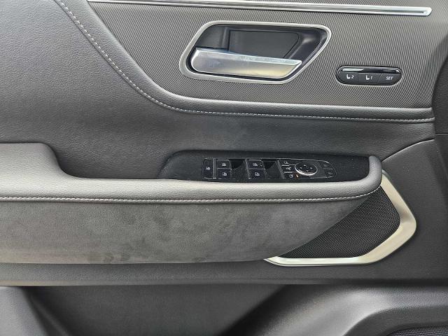 2025 INFINITI QX80 Vehicle Photo in Fort Worth, TX 76132