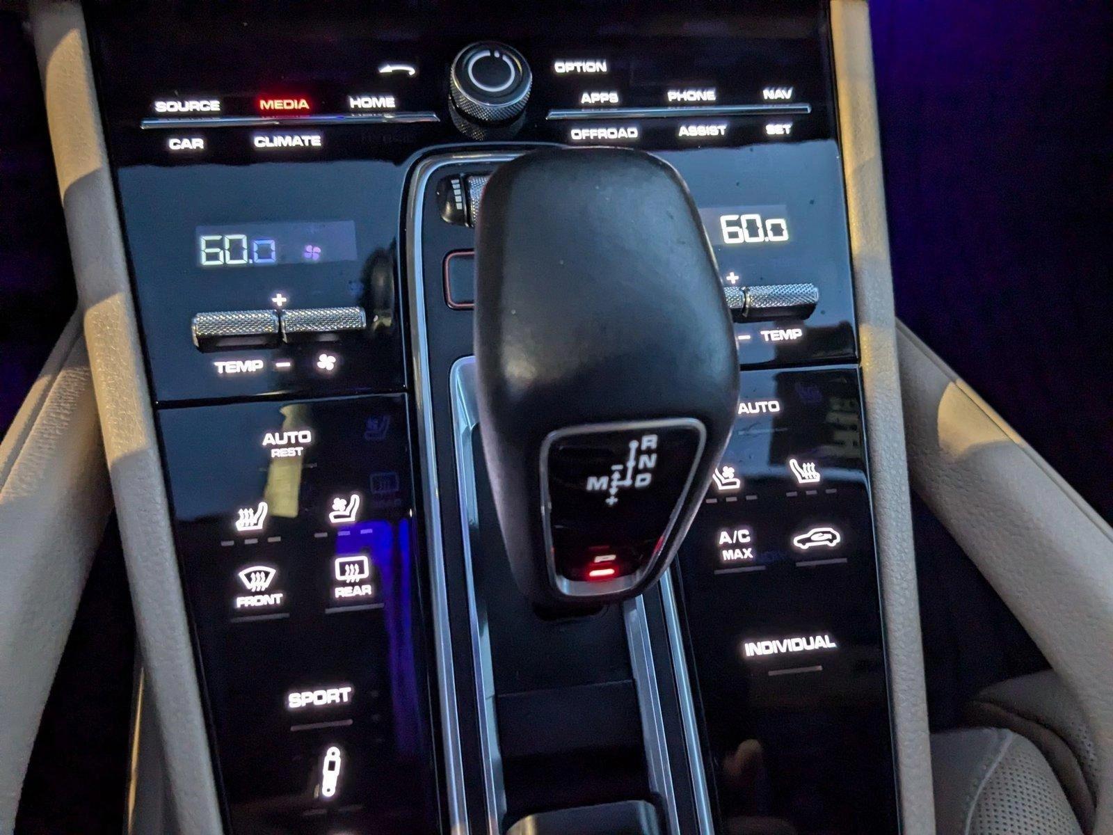 2019 Porsche Cayenne Vehicle Photo in MIAMI, FL 33134-2699