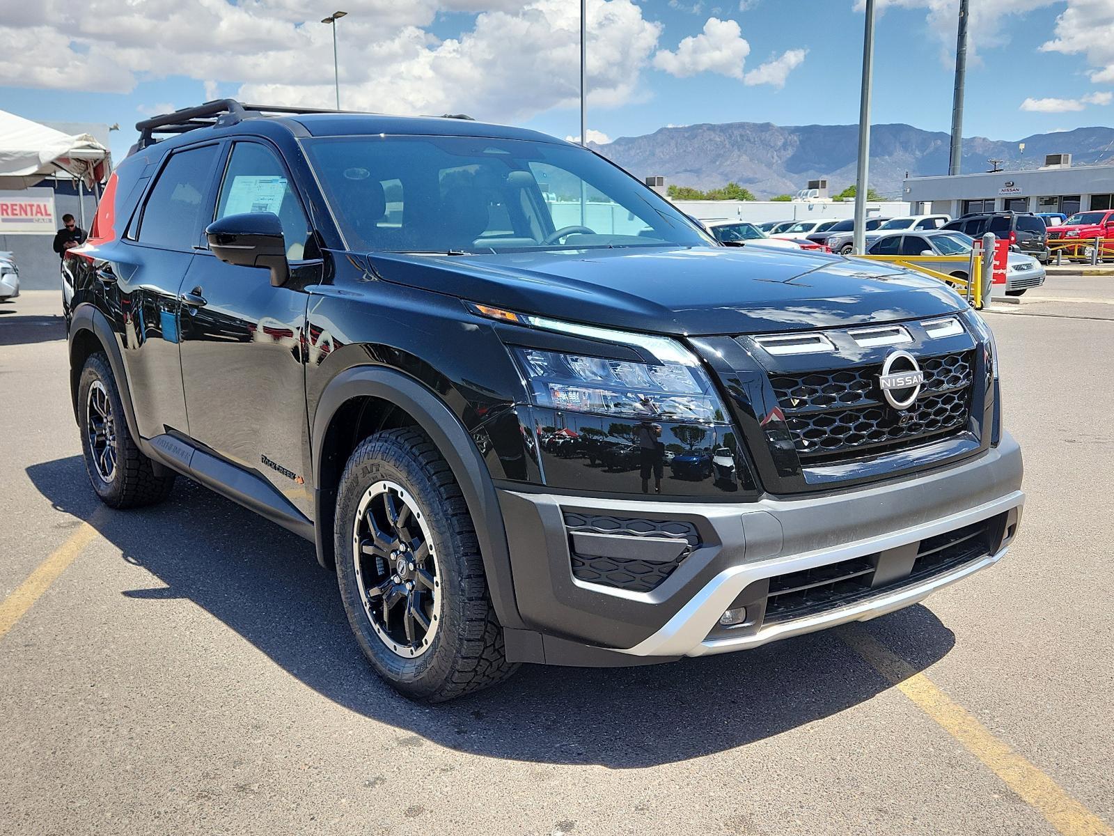 2025 Nissan Pathfinder Vehicle Photo in Albuquerque, NM 87110