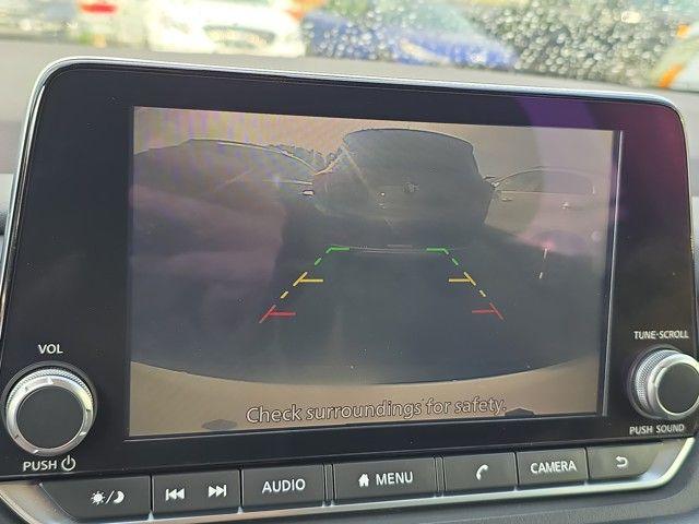 2021 Nissan Rogue Vehicle Photo in Pleasant Hills, PA 15236