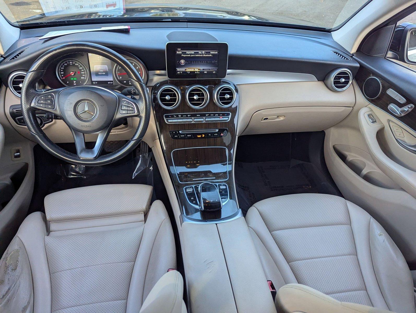 2016 Mercedes-Benz GLC Vehicle Photo in MIAMI, FL 33134-2699