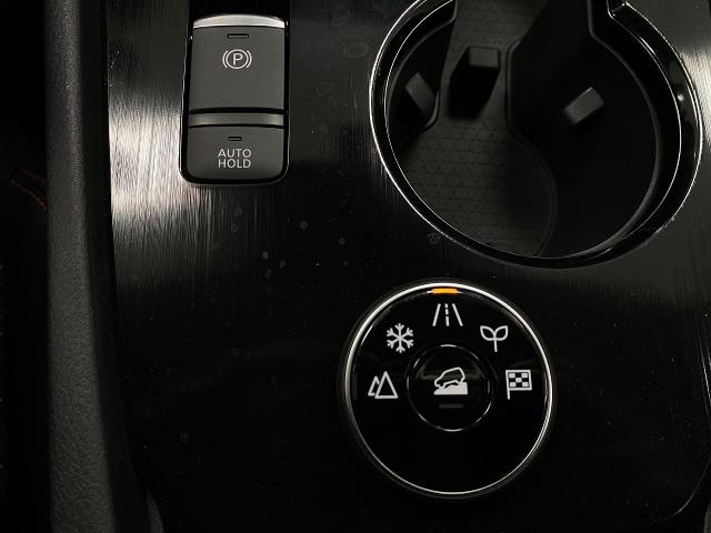 2025 Nissan Rogue Vehicle Photo in Appleton, WI 54913