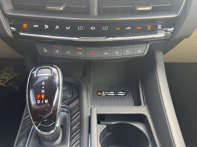2025 Cadillac CT5 Vehicle Photo in LEOMINSTER, MA 01453-2952