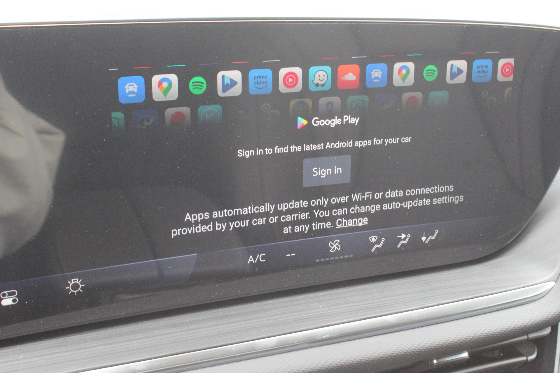 2025 Buick Envision Vehicle Photo in AURORA, CO 80012-4011