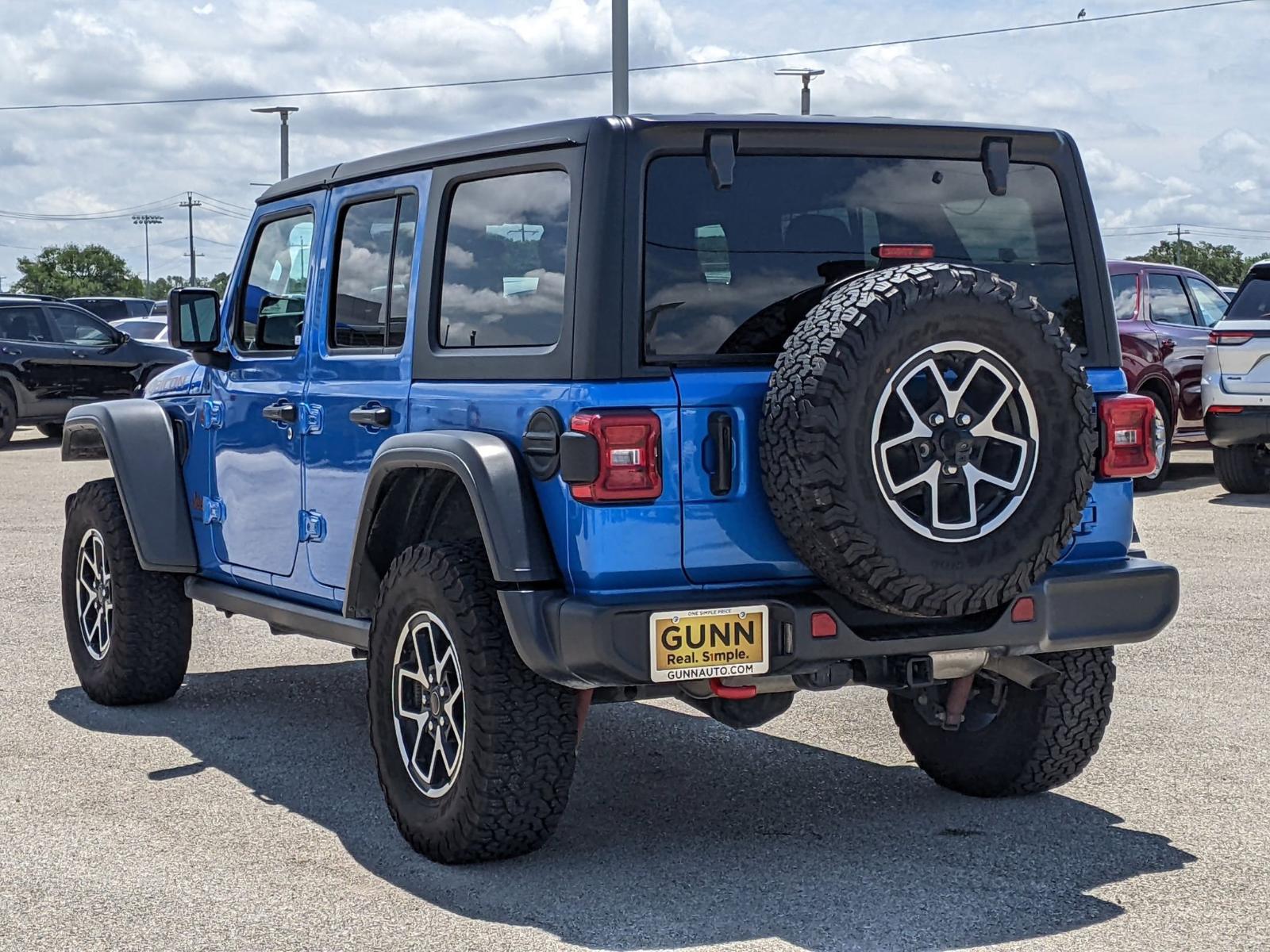 2024 Jeep Wrangler Vehicle Photo in Seguin, TX 78155