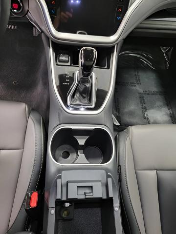 2024 Subaru Outback Vehicle Photo in Green Bay, WI 54304