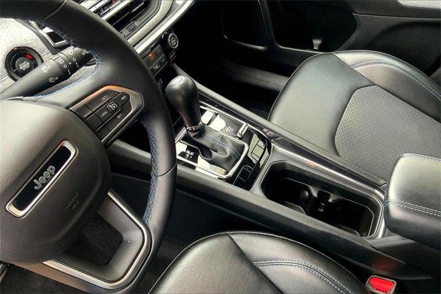 2022 Jeep Compass Vehicle Photo in TOPEKA, KS 66609-0000