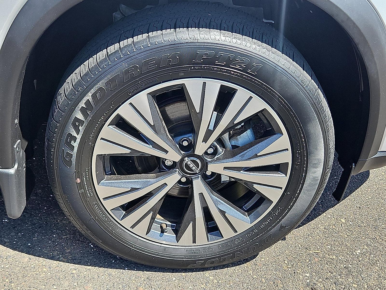 2023 Nissan Rogue Vehicle Photo in Jenkintown, PA 19046