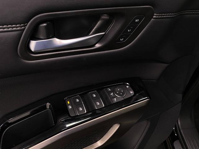 2025 Nissan Pathfinder Vehicle Photo in Appleton, WI 54913
