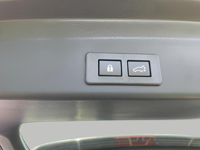 2025 Subaru Ascent Vehicle Photo in Oshkosh, WI 54904