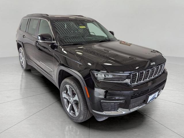 2025 Jeep Grand Cherokee L Vehicle Photo in Neenah, WI 54956