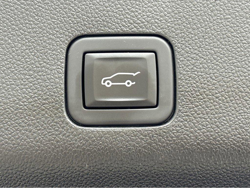 2023 GMC Yukon Vehicle Photo in SAVANNAH, GA 31406-4513