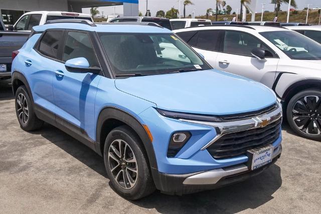 2024 Chevrolet Trailblazer Vehicle Photo in VENTURA, CA 93003-8585