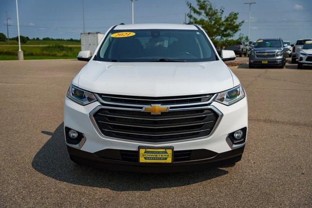 Used 2021 Chevrolet Traverse 1LT with VIN 1GNEVGKW1MJ137201 for sale in Willmar, Minnesota