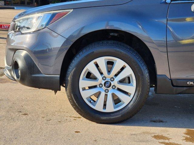 2018 Subaru Outback Vehicle Photo in SUGAR LAND, TX 77478-0000