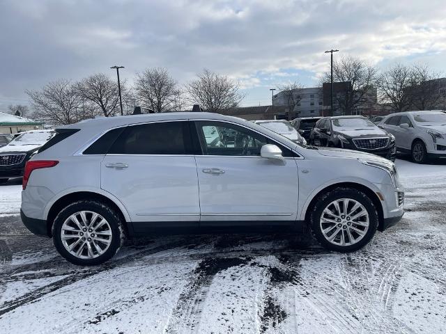 2017 Cadillac XT5 Vehicle Photo in BEACHWOOD, OH 44122-4298