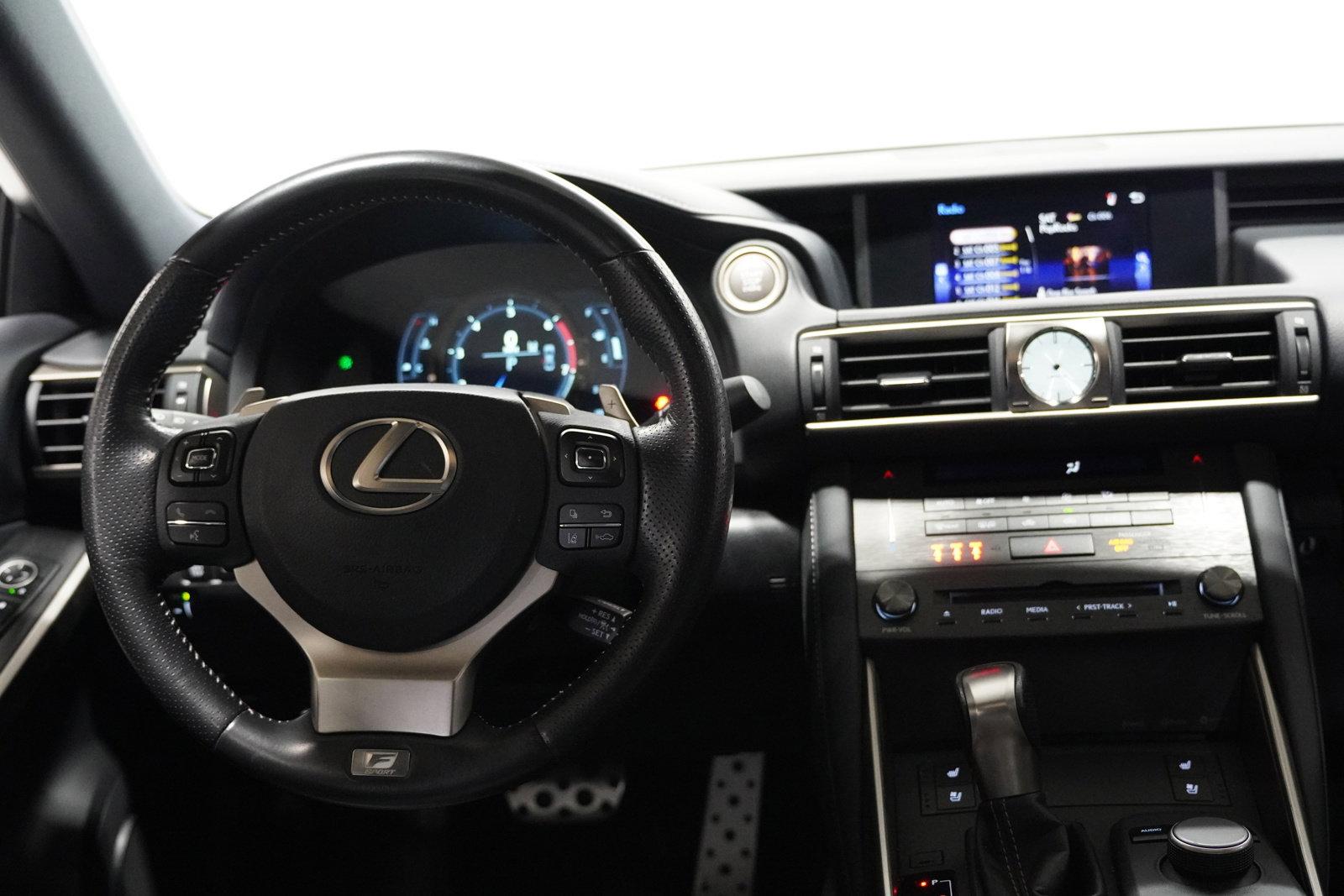 2019 Lexus IS 300 Vehicle Photo in GRAPEVINE, TX 76051